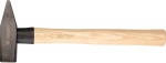 Молоток "ЭКСПЕРТ" кованый, с рукояткой из орешника и стальным протектором, 600г, ЗУБР, 20033-06